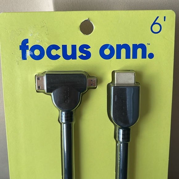 New in package Focus Onn 6ft HDMI Multi-Connector Cable - Picture 3 of 8